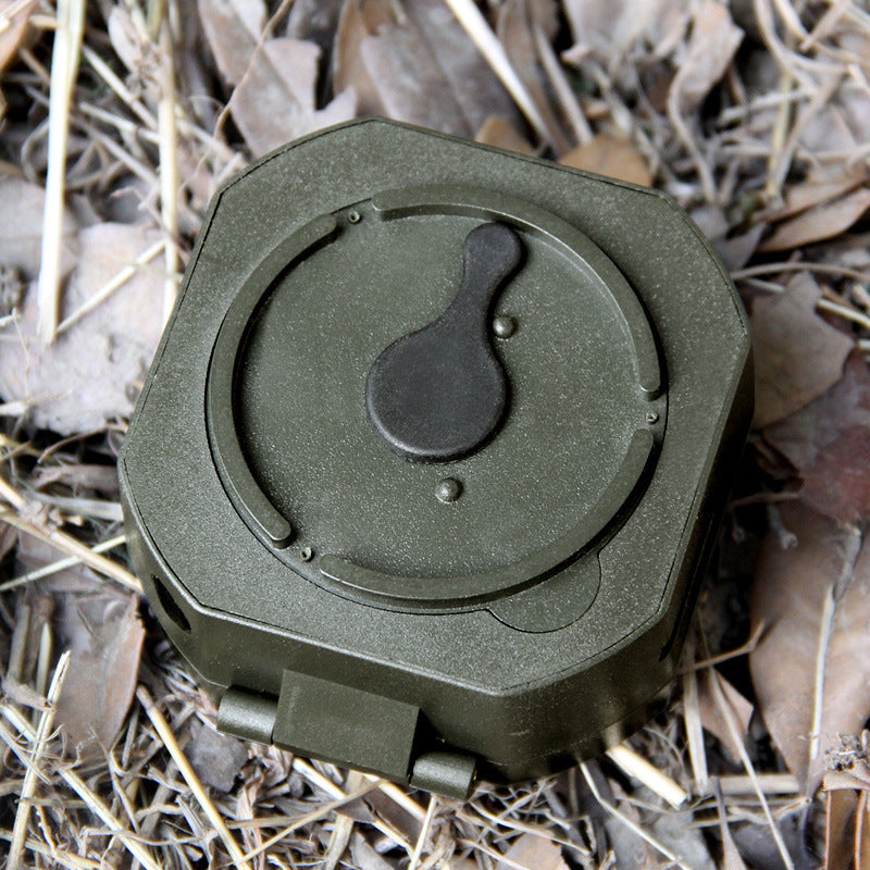 M2 Compass