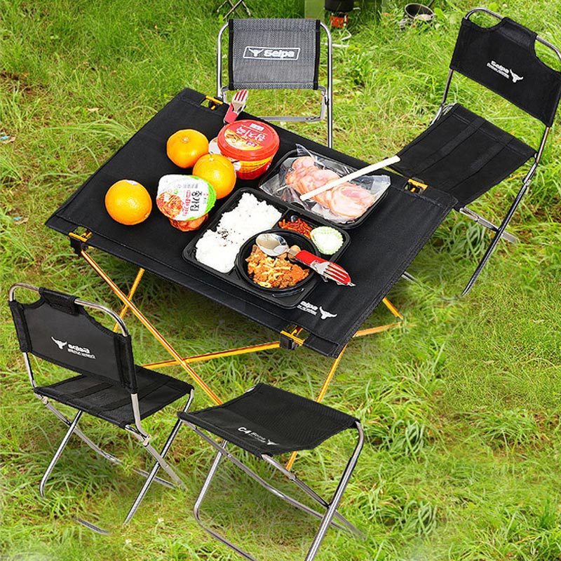 Outdoor Lightweight Folding Table